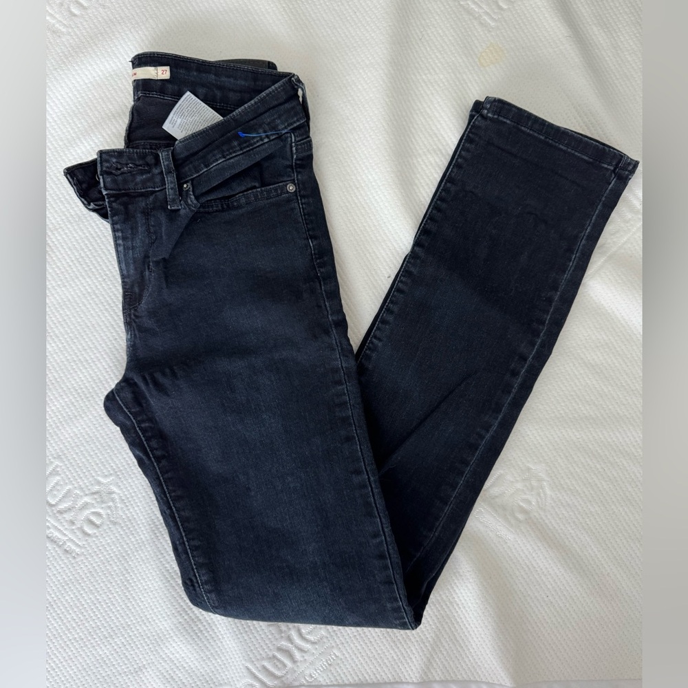 712 slim Levi’s